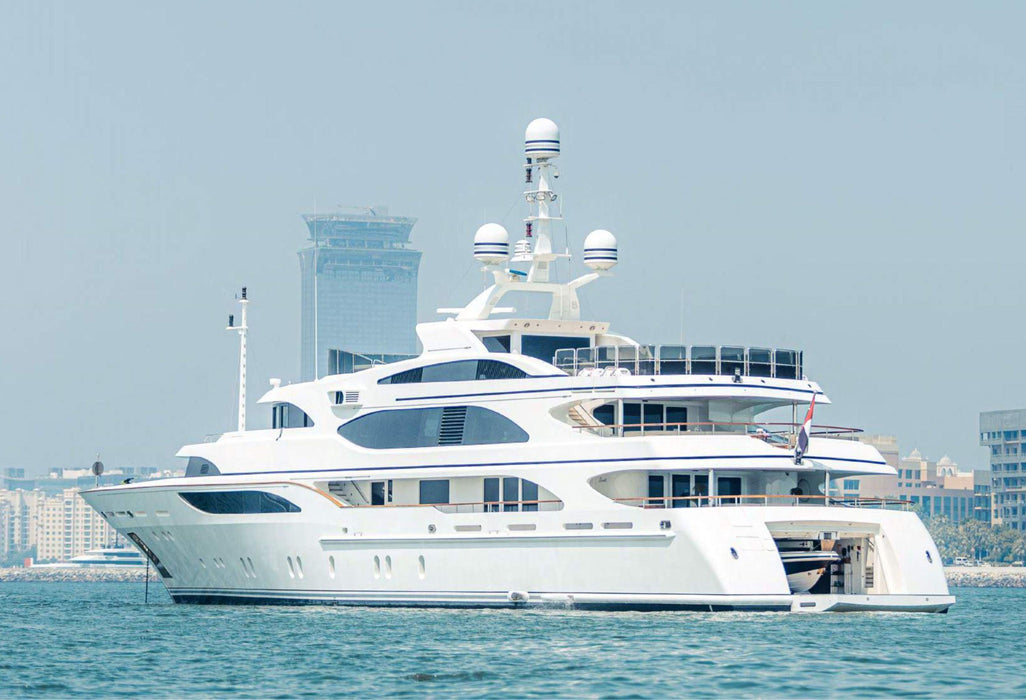 Dubai Premium Yat Kiralama 200ft(61m) 35 Kapasite