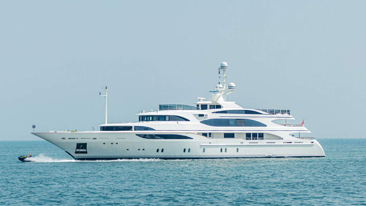 Dubai Premium Yat Kiralama 200ft(61m) 35 Kapasite