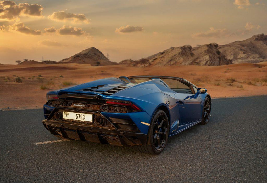 Lamborghini Huracan Evo Spyder Blue