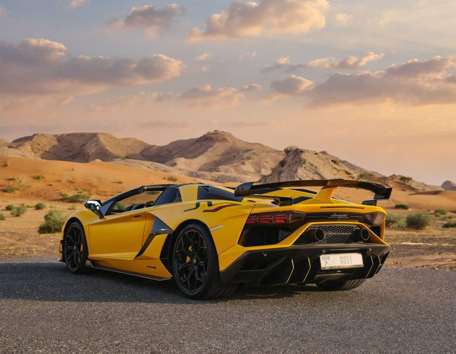 Lamborghini Aventador SVJ Roadster